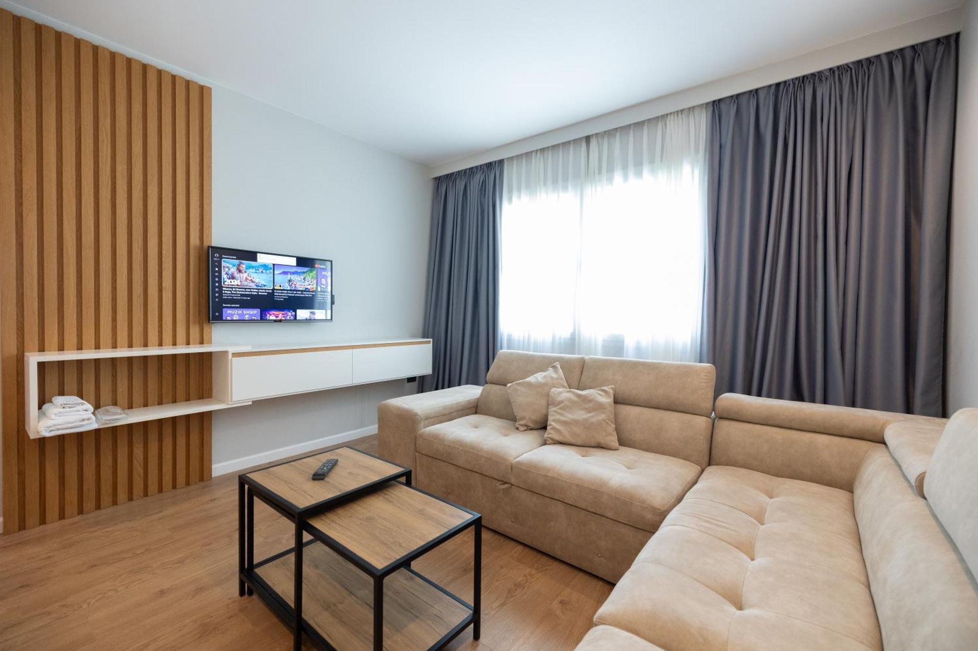Duka Hotel Vlore Ngoại thất bức ảnh