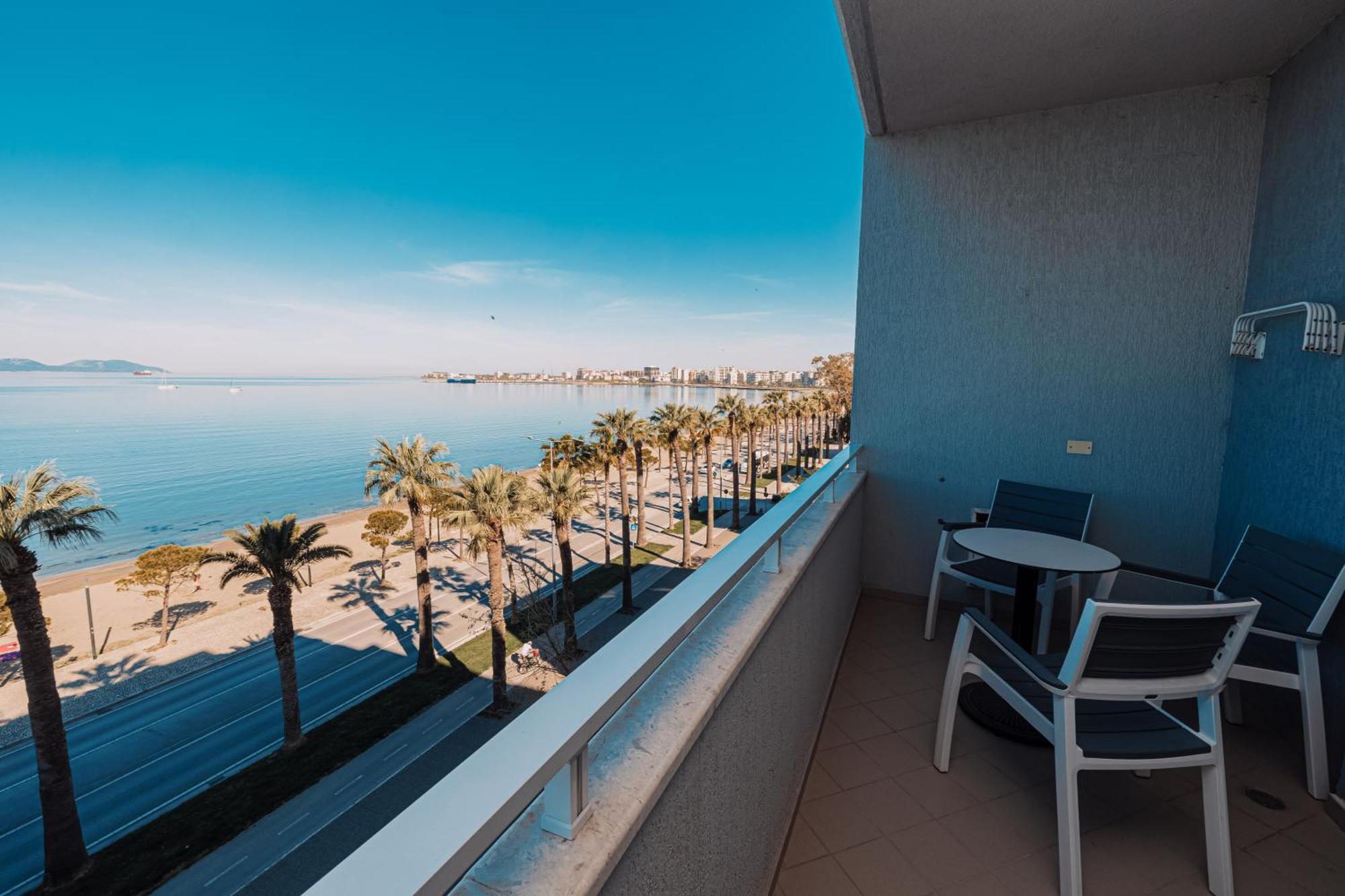 Duka Hotel Vlore Ngoại thất bức ảnh