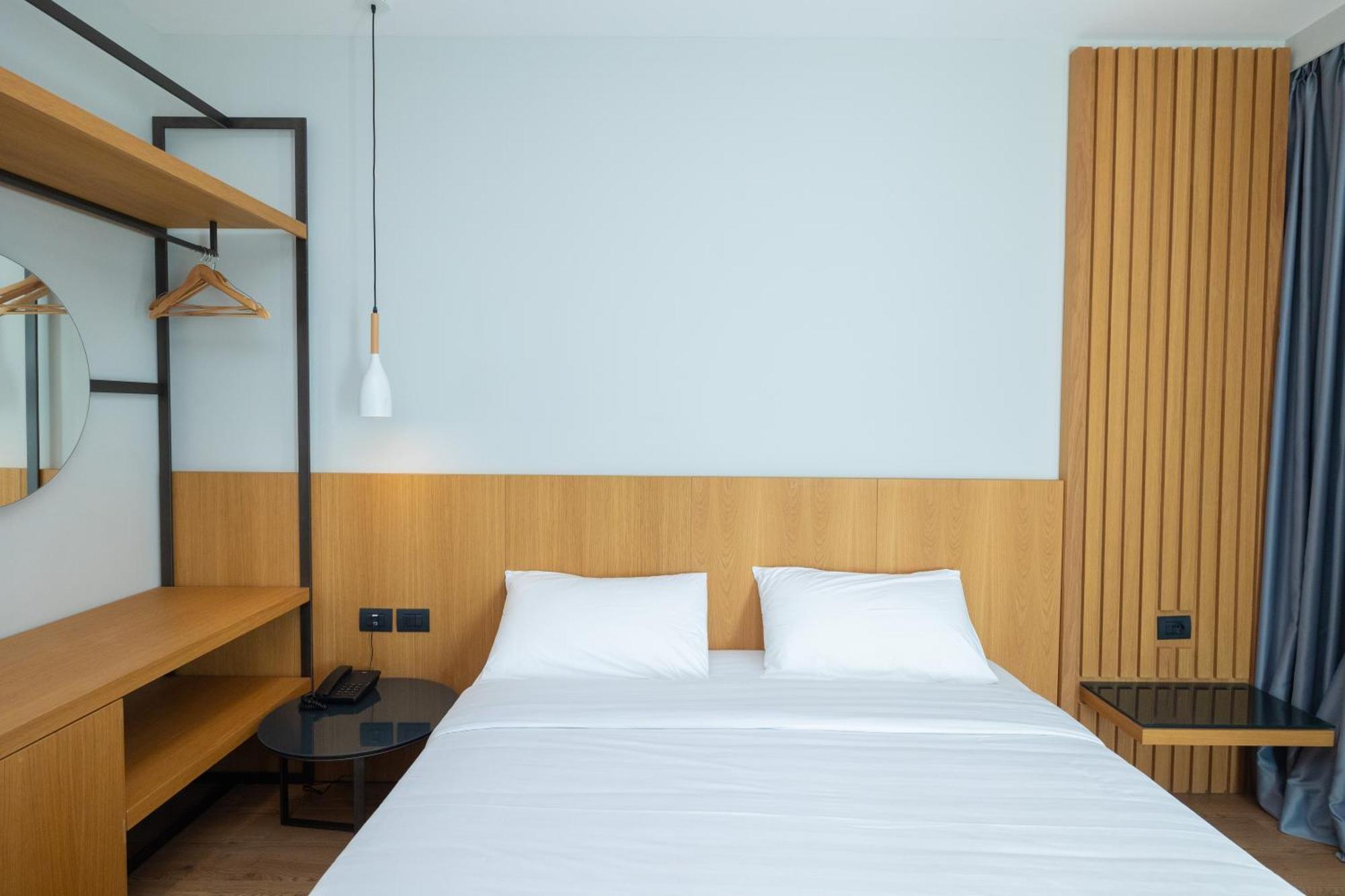 Duka Hotel Vlore Ngoại thất bức ảnh