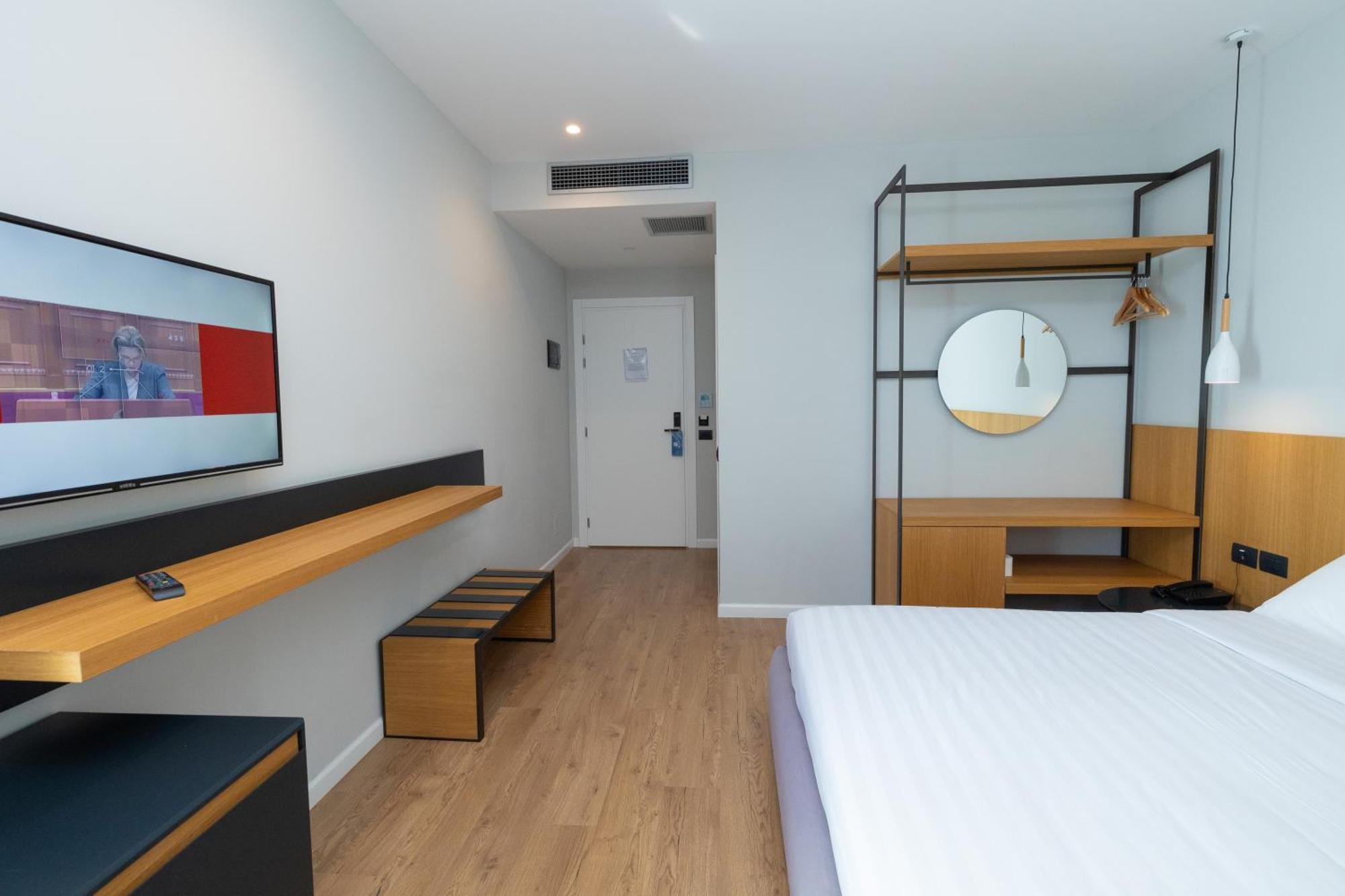 Duka Hotel Vlore Ngoại thất bức ảnh