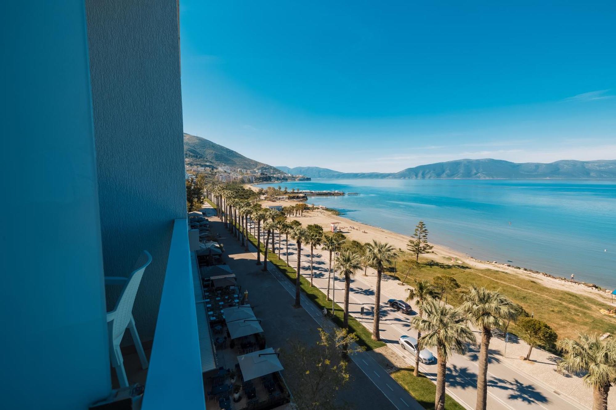 Duka Hotel Vlore Ngoại thất bức ảnh