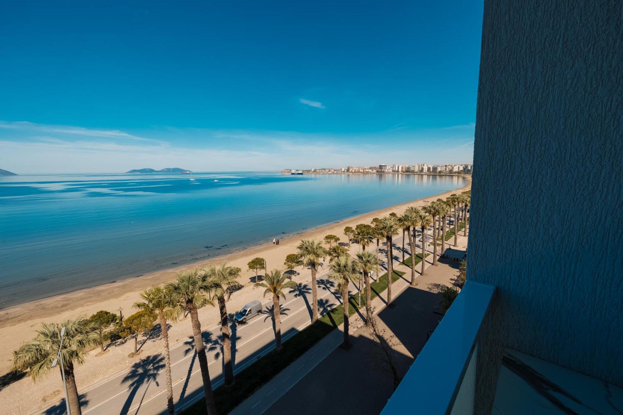 Duka Hotel Vlore Ngoại thất bức ảnh